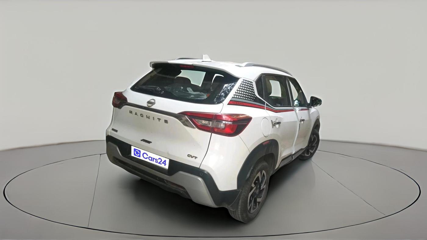 2022 Nissan MAGNITE XV TURBO CVT RED EDITION, Petrol, Automatic, 21,541 km, exterior