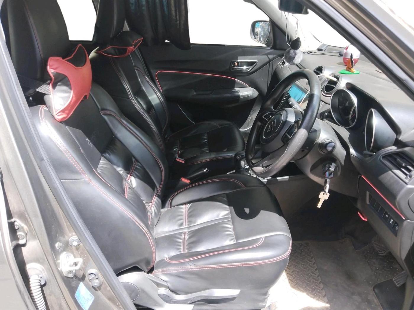 2023 Maruti Swift VXI AMT, Petrol, Automatic, 25,516 km, interior