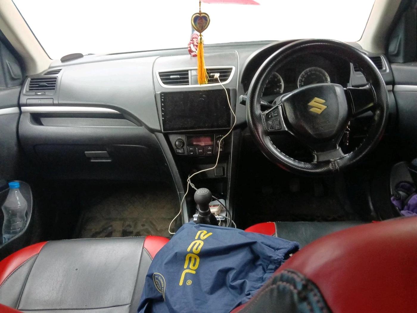 2012 Maruti Swift ZDI, Diesel, Manual, 5,626 km, interior