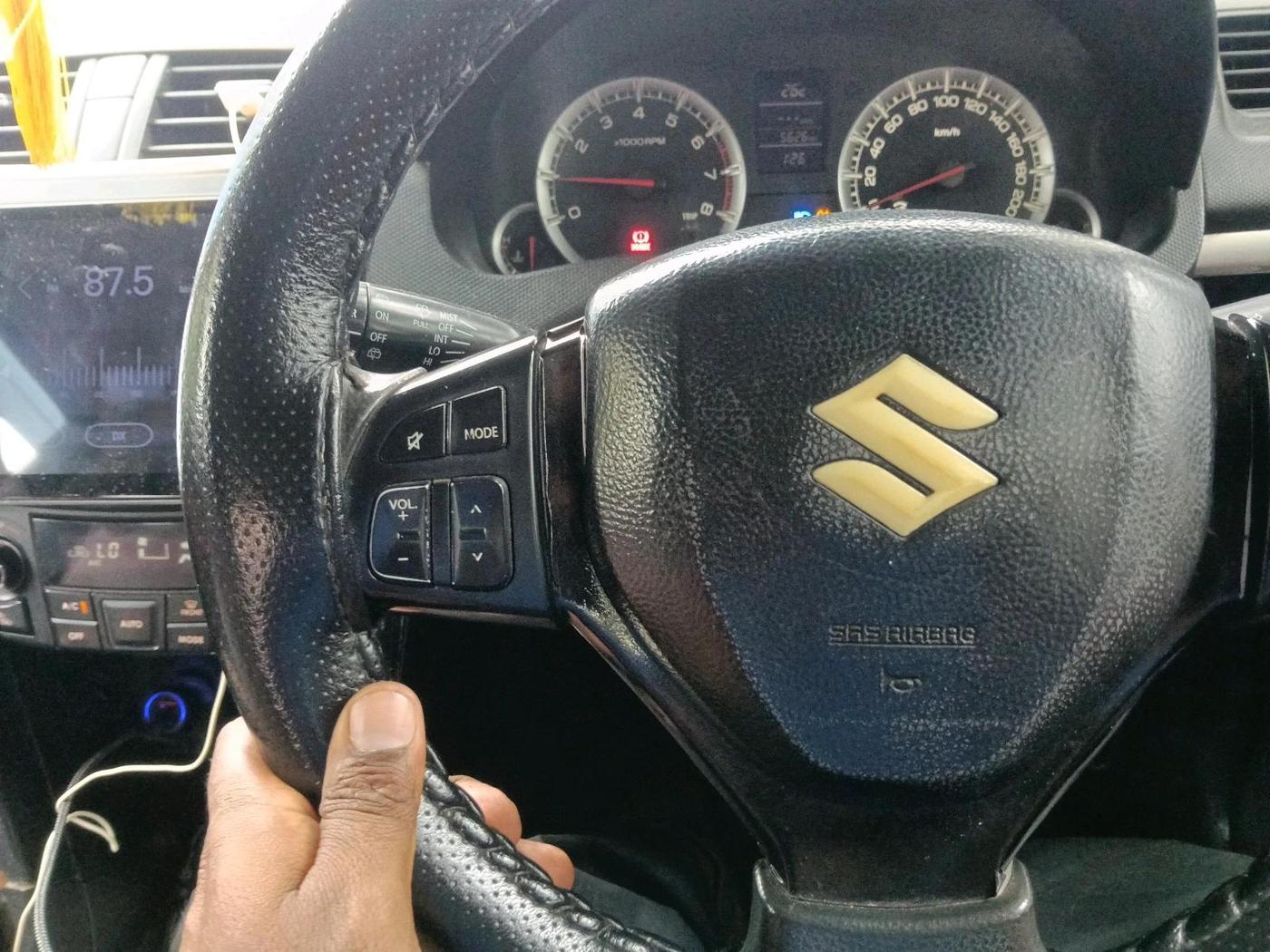 2012 Maruti Swift ZDI, Diesel, Manual, 5,626 km, interior