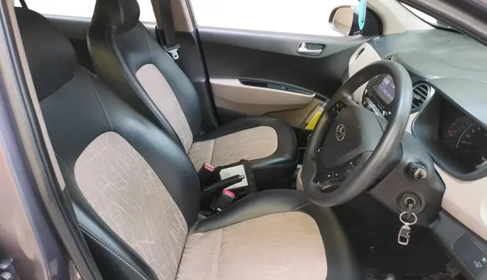 2019 Hyundai Grand i10 SPORTZ 1.2 KAPPA VTVT, Petrol, Manual, 1,12,353 km, interior