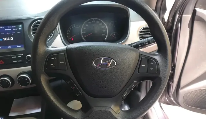 2019 Hyundai Grand i10 SPORTZ 1.2 KAPPA VTVT, Petrol, Manual, 1,12,353 km, interior