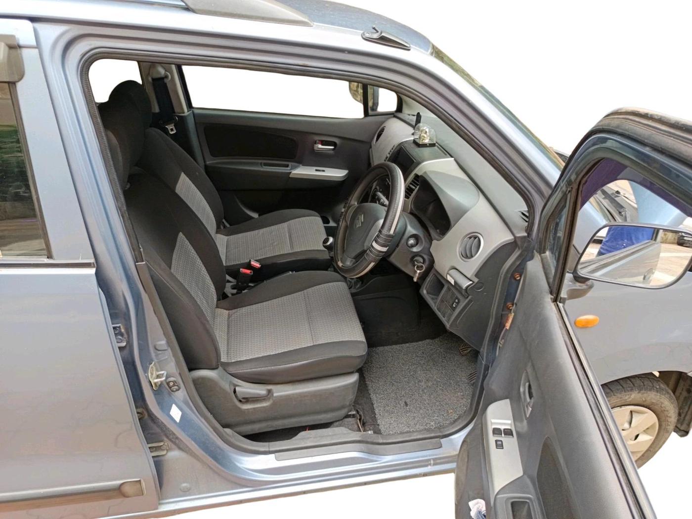 2011 Maruti Wagon R 1.0 LXI, Petrol, Manual, 25,058 km, interior