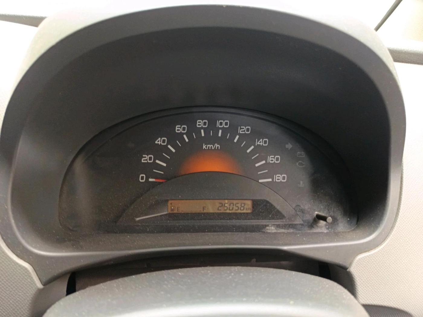 2011 Maruti Wagon R 1.0 LXI, Petrol, Manual, 25,058 km, interior