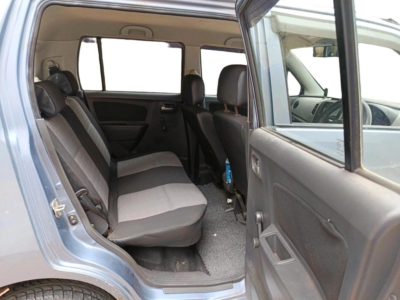 2011 Maruti Wagon R 1.0 LXI, Petrol, Manual, 25,058 km, interior