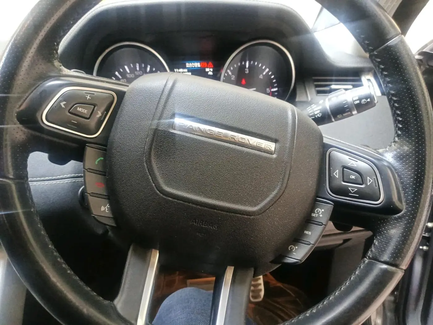 2012 Landrover Range Rover Evoque DYNAMIC SD4, Diesel, Automatic, 1,25,639 km, interior