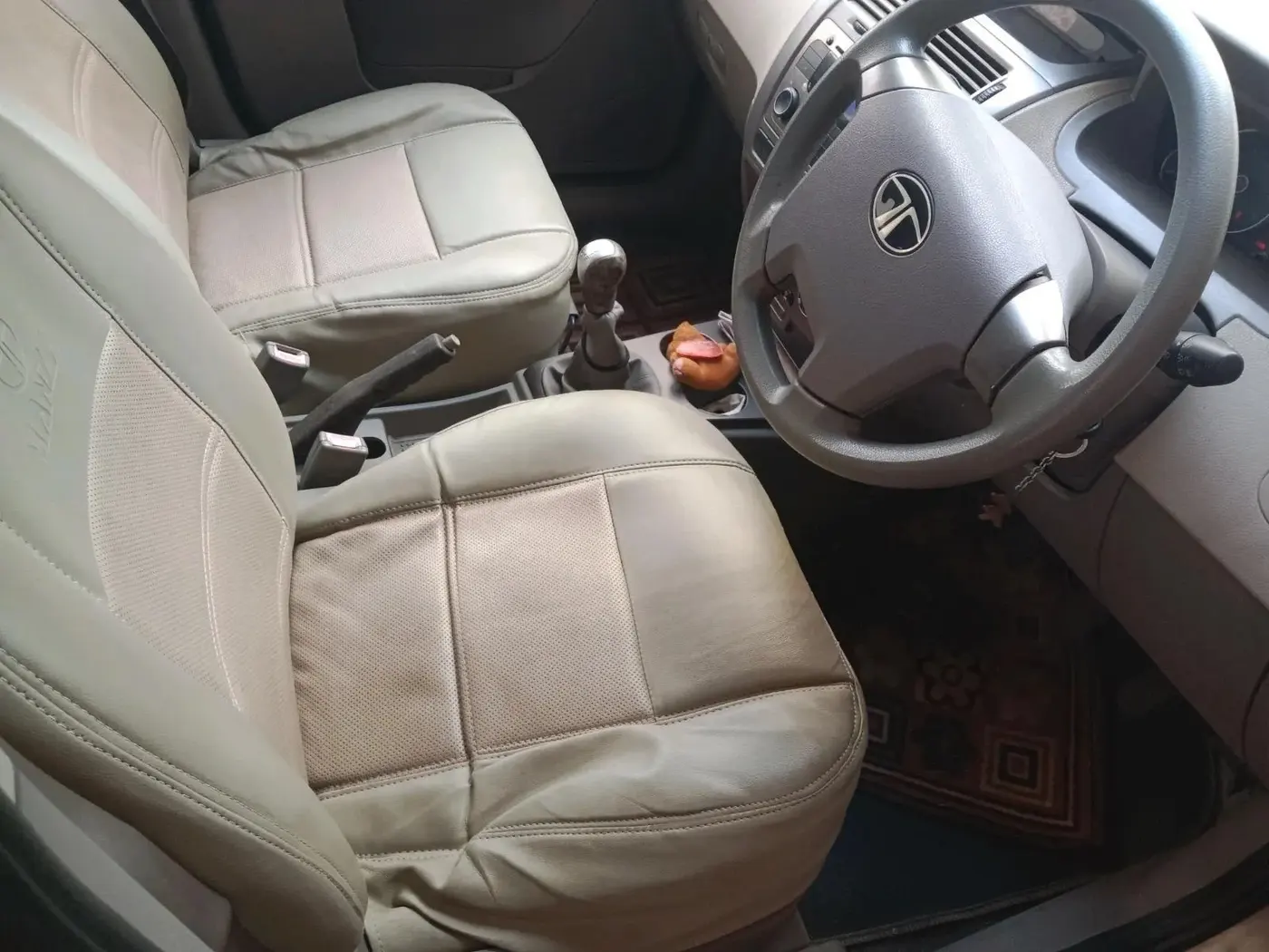2010 Tata Manza AQUA SAFIRE, Petrol, Manual, 21,048 km, interior
