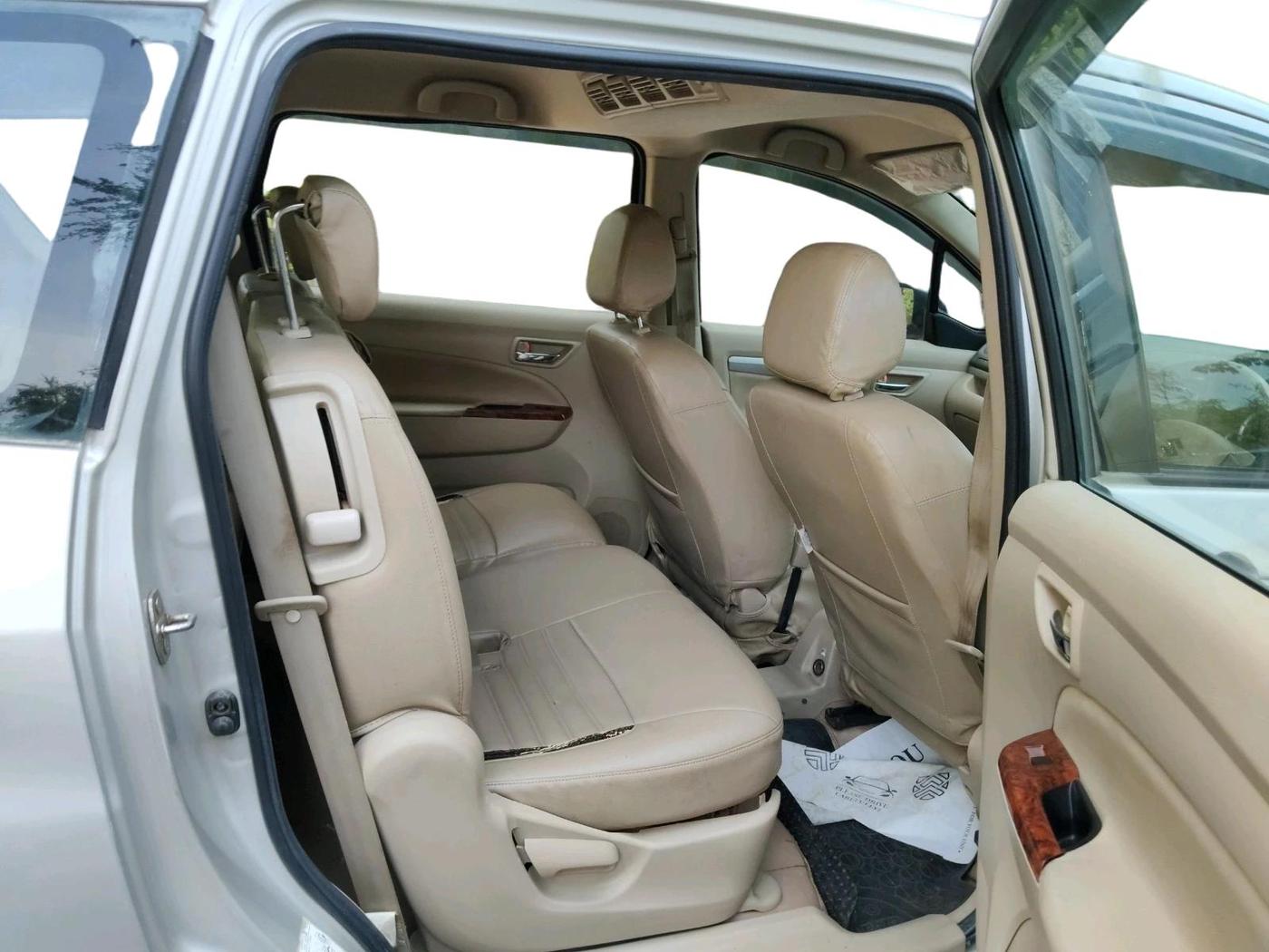 2017 Maruti Ertiga VXI, Petrol, Manual, 65,248 km, interior