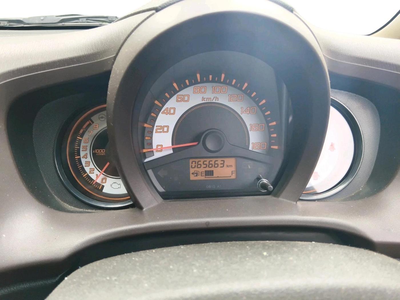 2012 Honda Brio V MT, Petrol, Manual, 65,663 km, interior