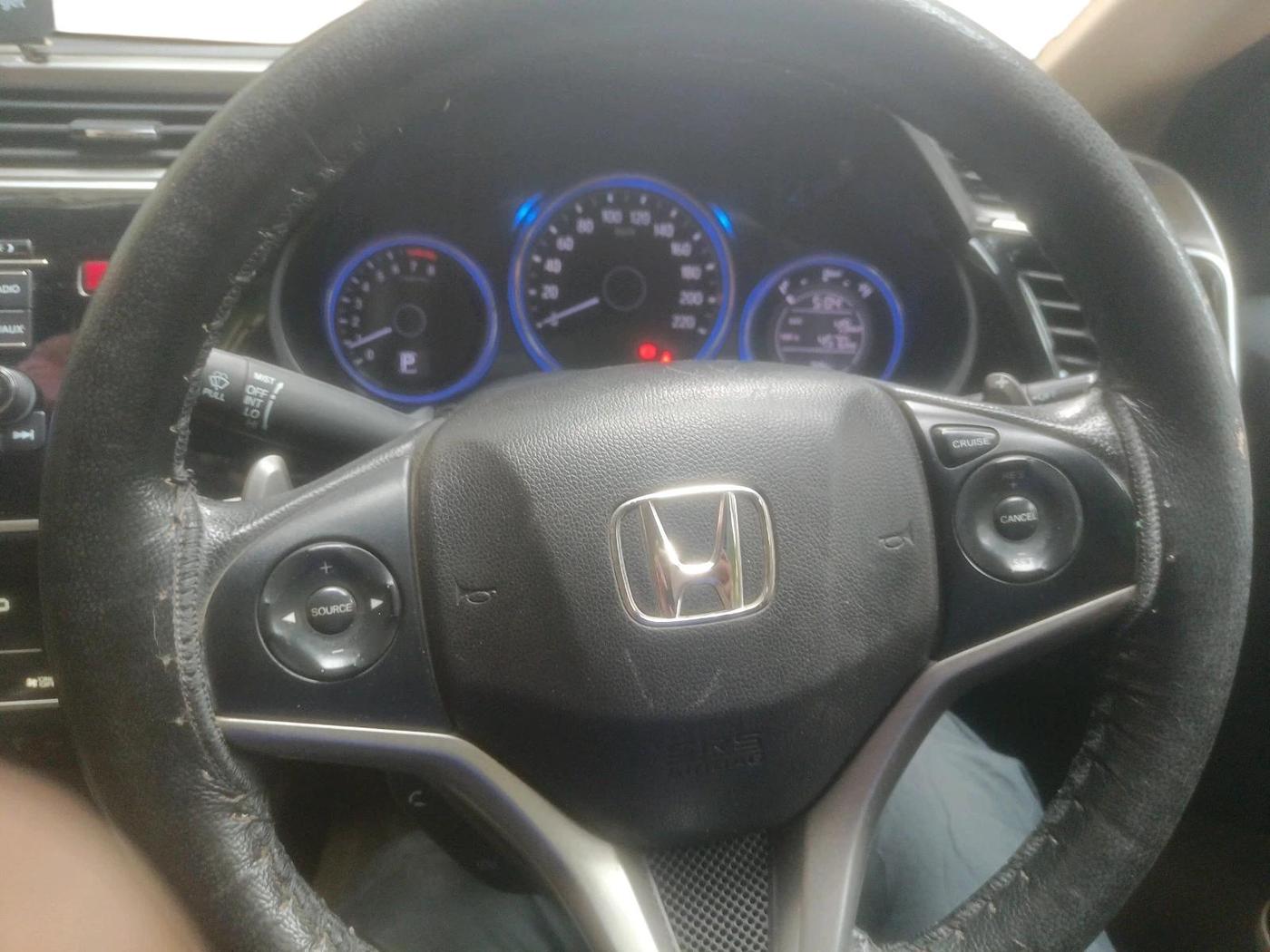 2016 Honda City 1.5L I-VTEC VX CVT, Petrol, Automatic, 49,786 km, interior