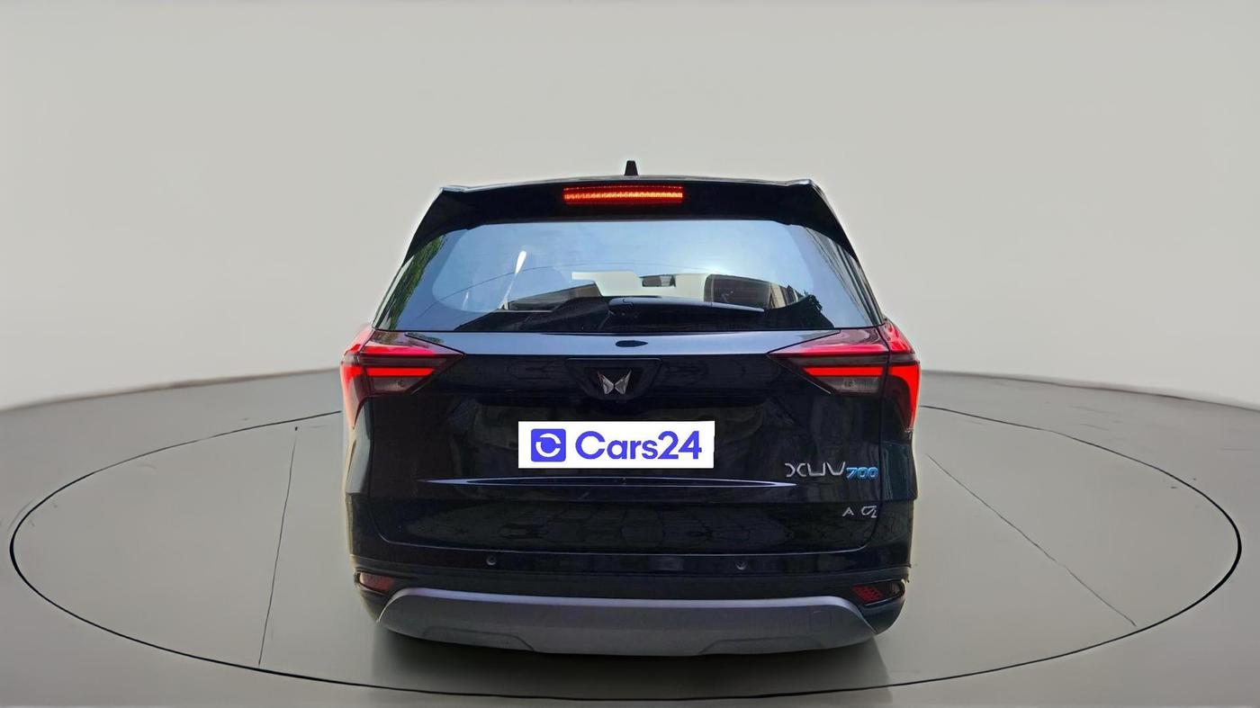 2025 Mahindra XUV700 AX 7 LUXURY P AT 7 STR, Petrol, Automatic, 25,120 km, exterior
