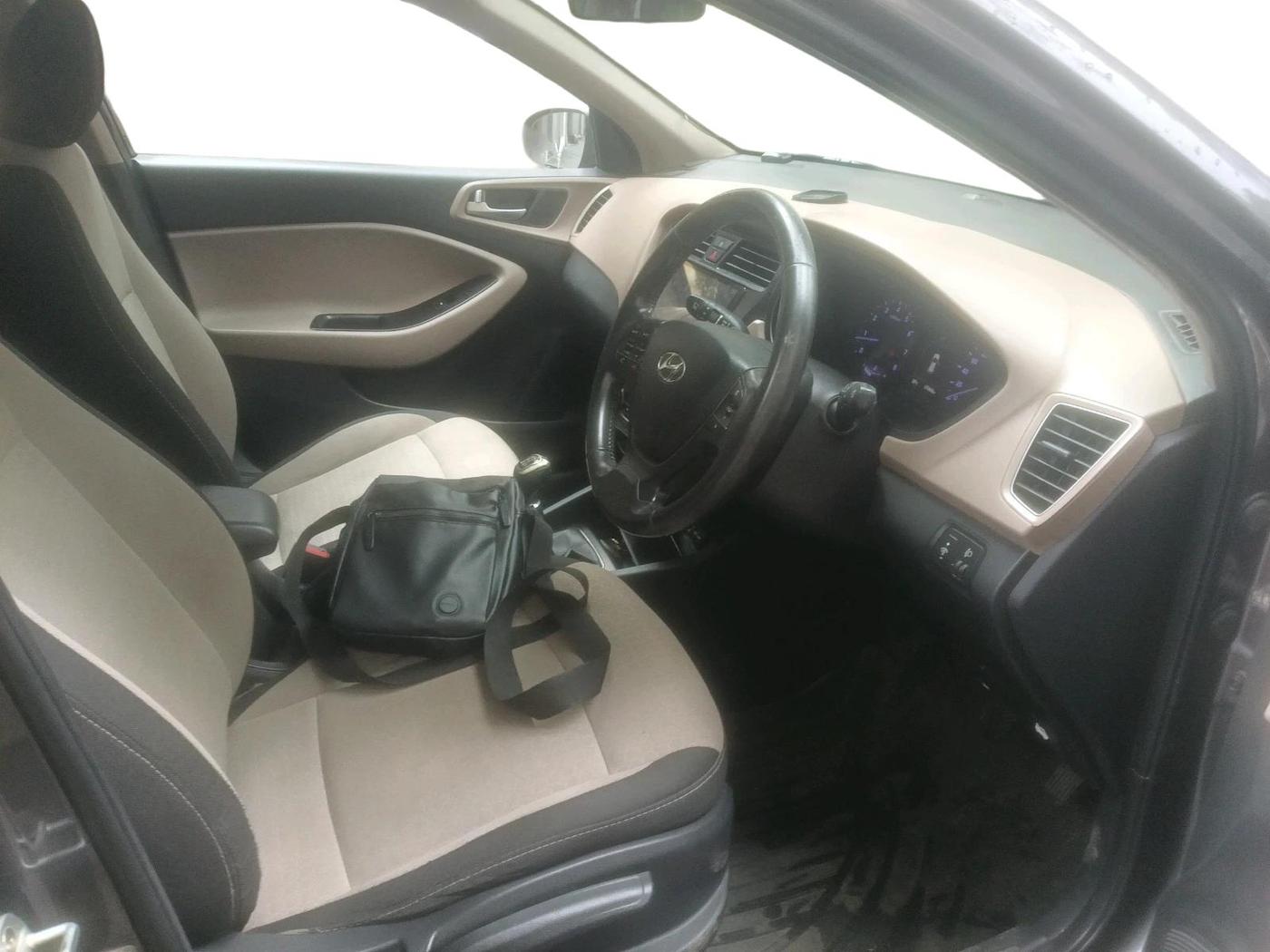 2016 Hyundai Elite i20 ASTA 1.2, Petrol, Manual, 67,944 km, interior