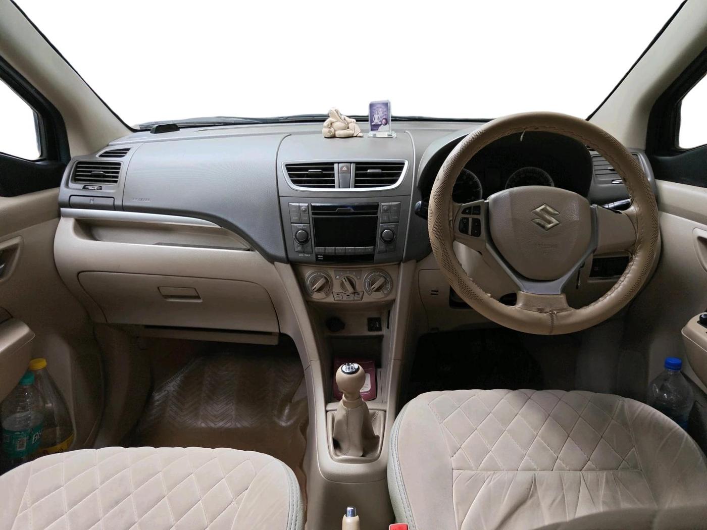 2014 Maruti Ertiga ZXI, Petrol, Manual, 1,35,158 km, interior