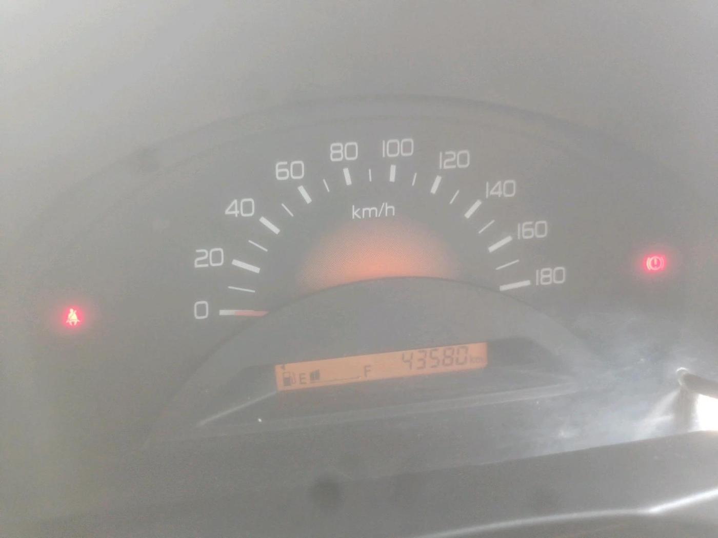 2016 Maruti Wagon R 1.0 LXI, CNG, Manual, 43,580 km, interior