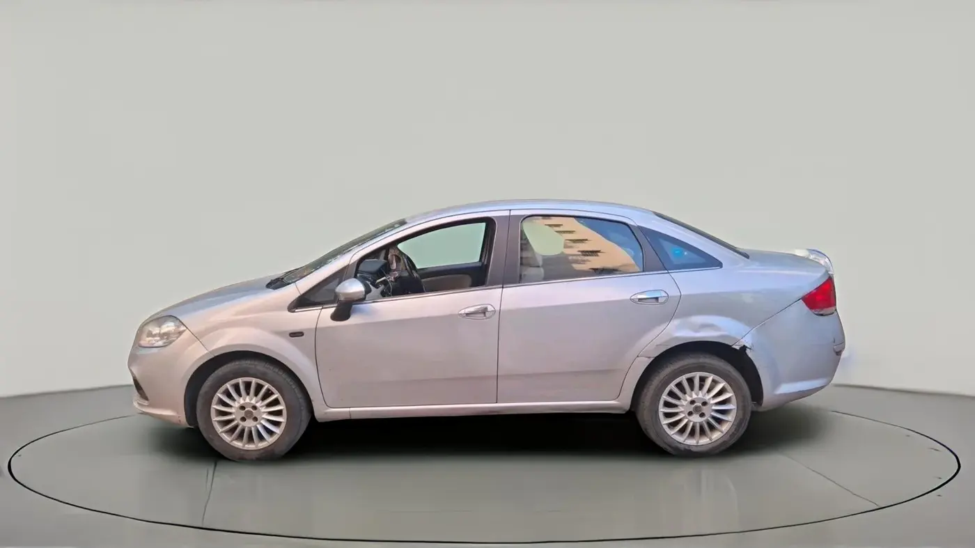 2016 Fiat Linea EMOTION 1.3 L ADVANCED MULTIJET, Diesel, Manual, 79,370 km, exterior