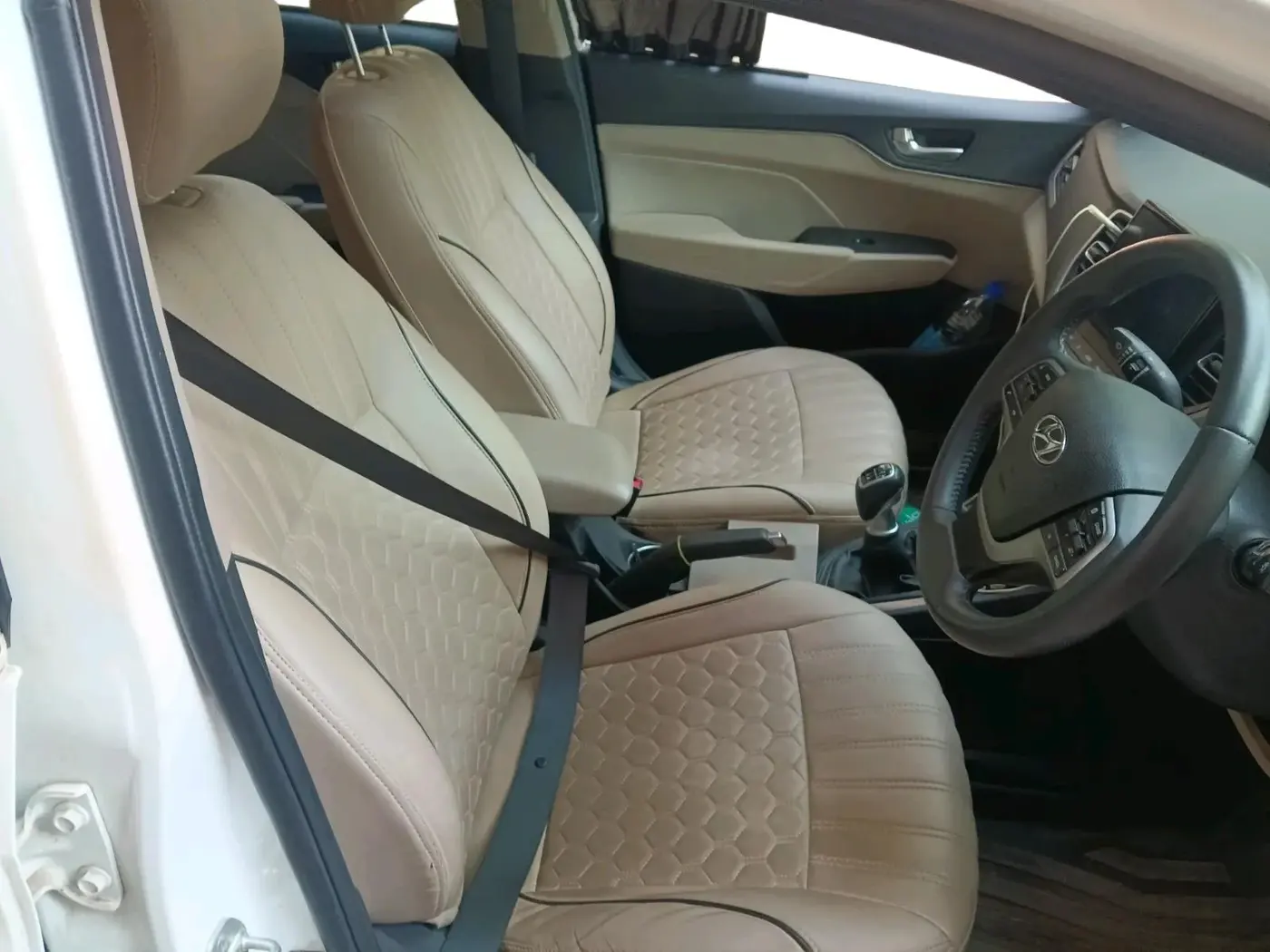 2021 Hyundai Verna SX 1.5 VTVT, Petrol, Manual, 23,250 km, interior