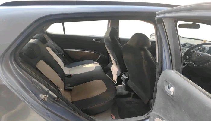 2013 Hyundai Grand i10 ASTA 1.1 CRDI (O), Diesel, Manual, 1,31,750 km, interior