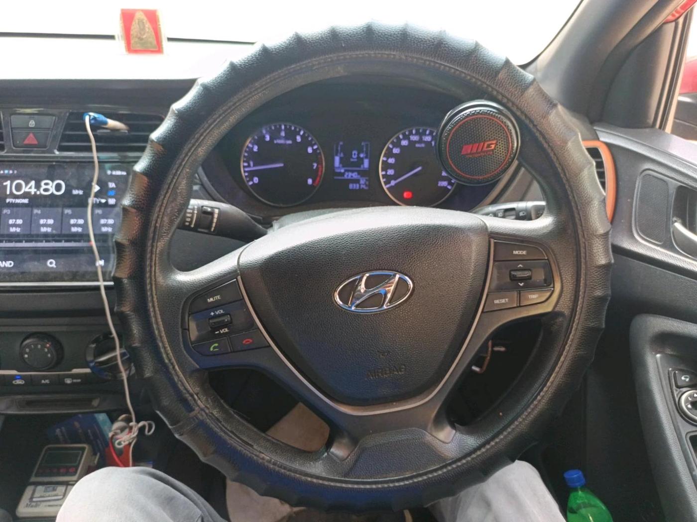 2016 Hyundai i20 Active 1.2 S, Petrol, Manual, 83,500 km, interior
