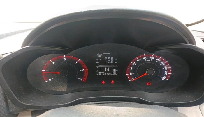 2019 Mahindra XUV300 W4 1.5 DIESEL, Diesel, Manual, 53,126 km, interior