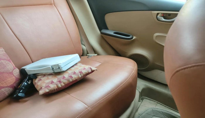 2013 Honda Brio V MT, Petrol, Manual, 61,530 km, interior