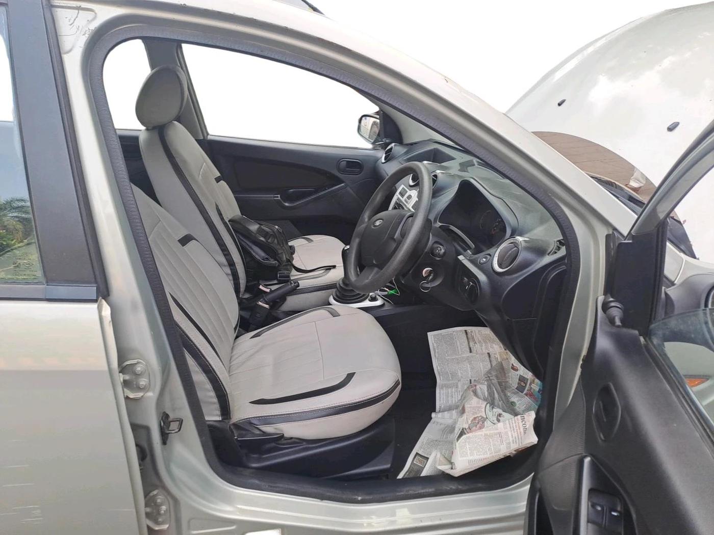 2011 Ford Figo EXI 1.2 PETROL, Petrol, Manual, 56,651 km, interior