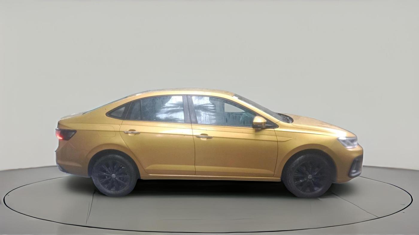 2022 Volkswagen VIRTUS HIGHLINE TSI 1.0 AT, Petrol, Automatic, 12,647 km, exterior