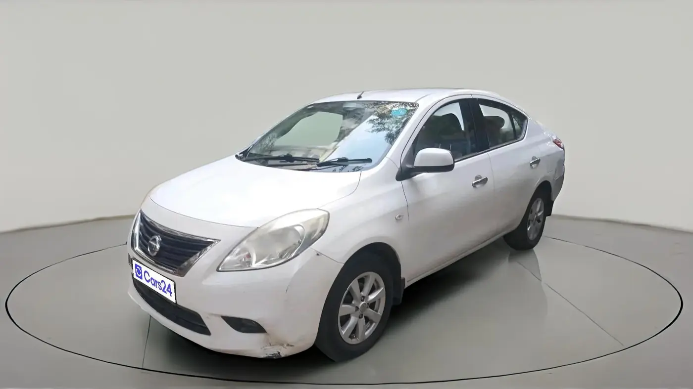 2015 Nissan Sunny XV PETROL, CNG, Manual, 52,545 km, exterior