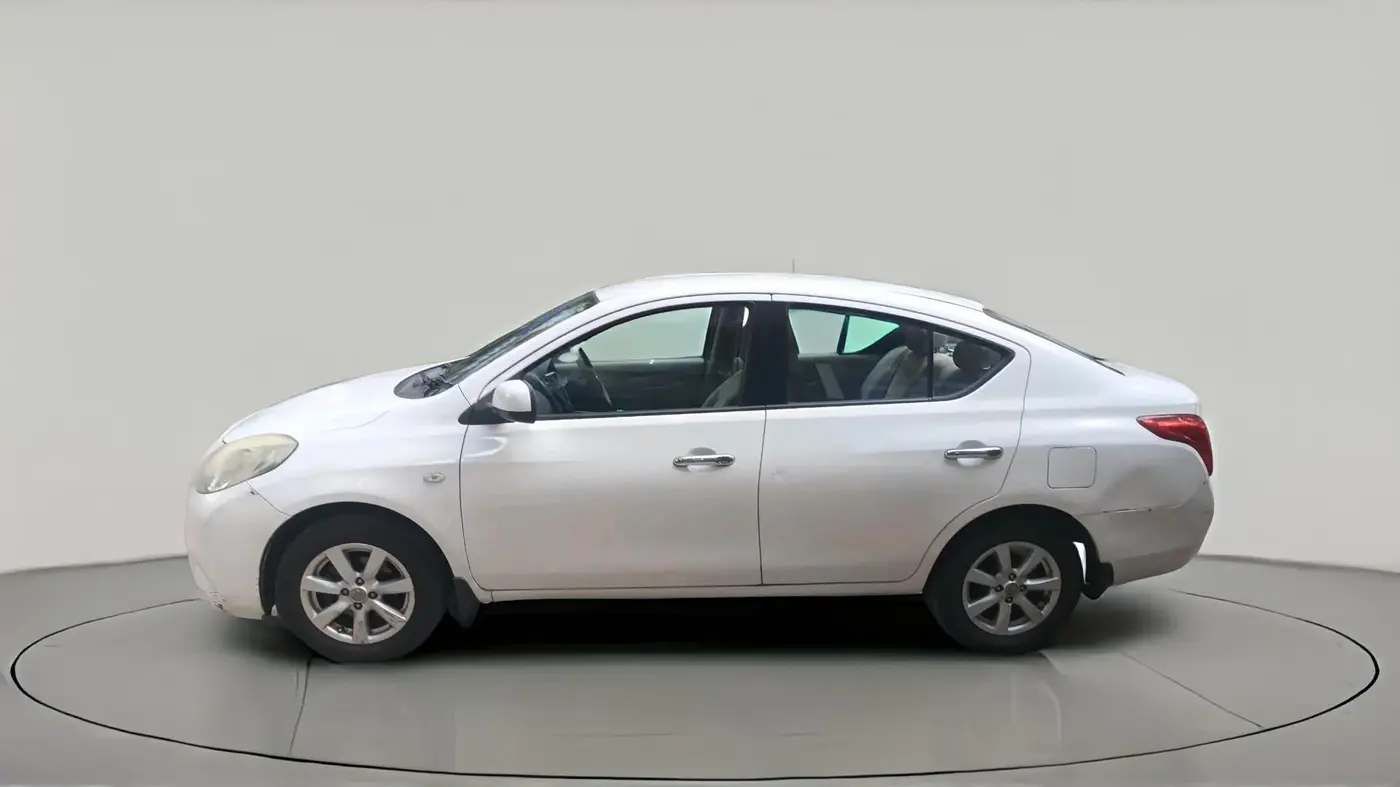 2015 Nissan Sunny XV PETROL, CNG, Manual, 52,545 km, exterior