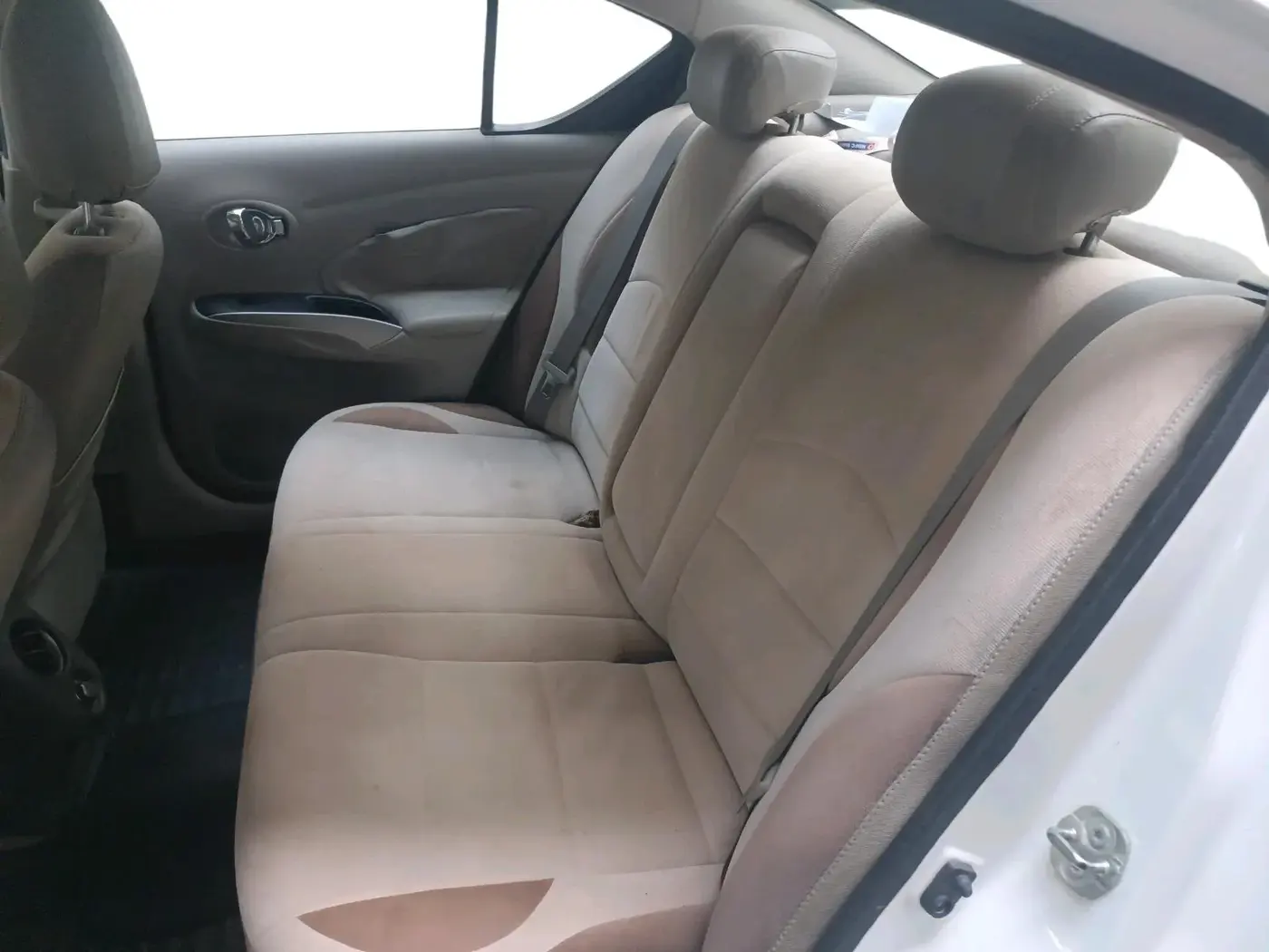 2015 Nissan Sunny XV PETROL, CNG, Manual, 52,545 km, interior