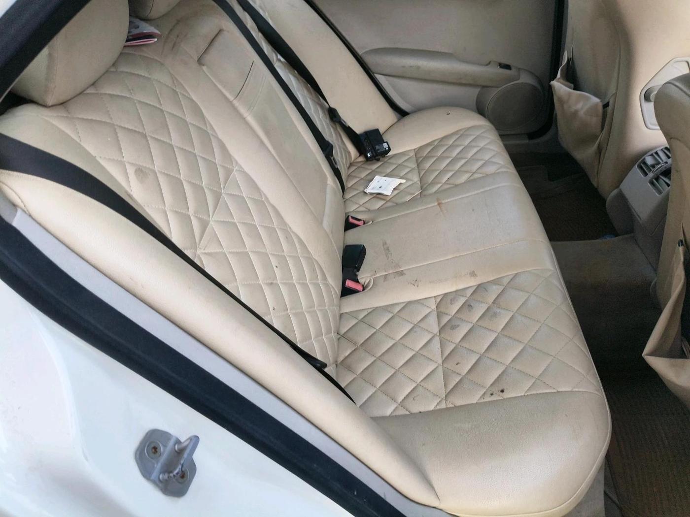 2012 Mercedes Benz C Class 220 CDI CLASSIC, Diesel, Automatic, 1,38,090 km, interior