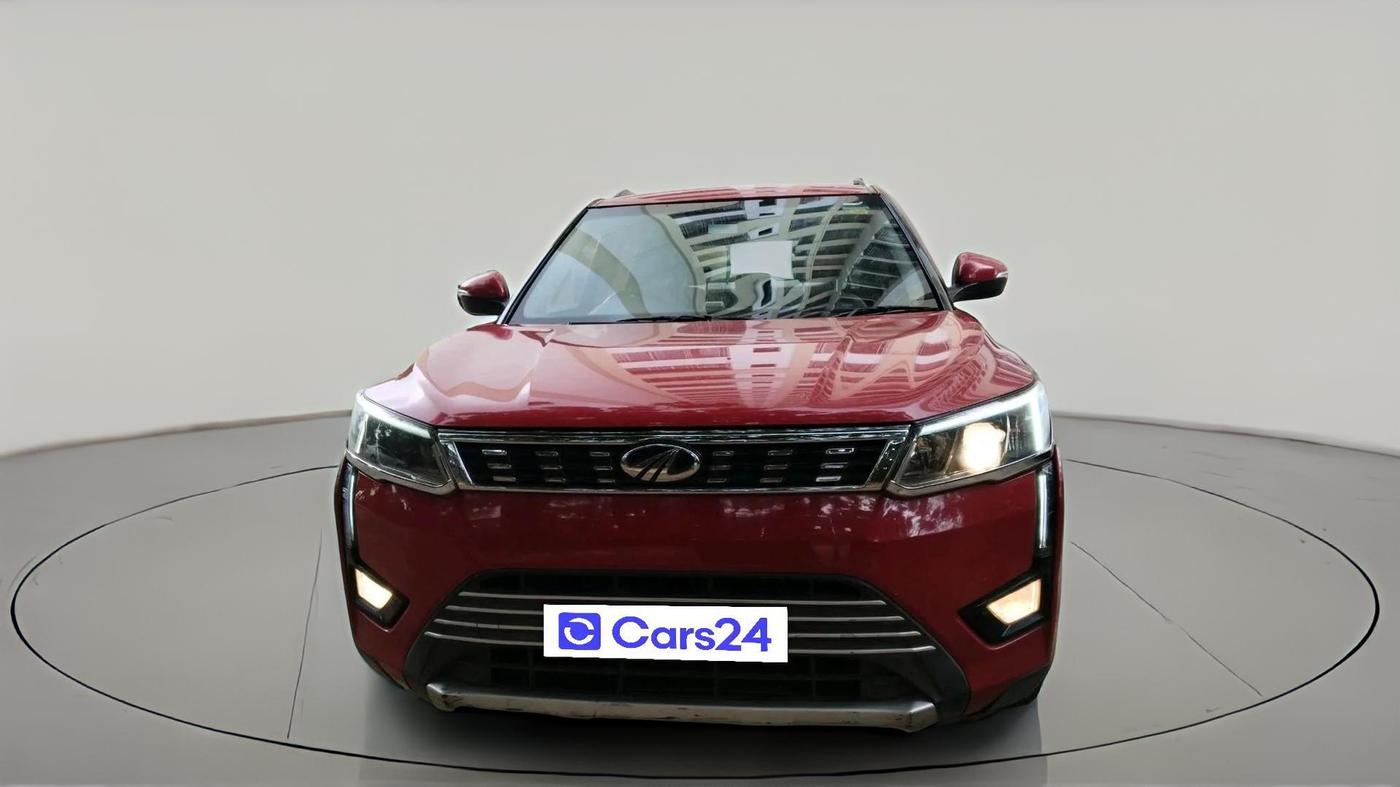 2019 Mahindra XUV300 W8 1.2 PETROL, Petrol, Manual, 49,452 km, exterior