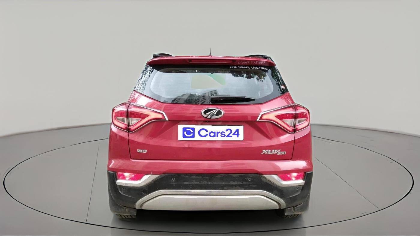2019 Mahindra XUV300 W8 1.2 PETROL, Petrol, Manual, 49,452 km, exterior