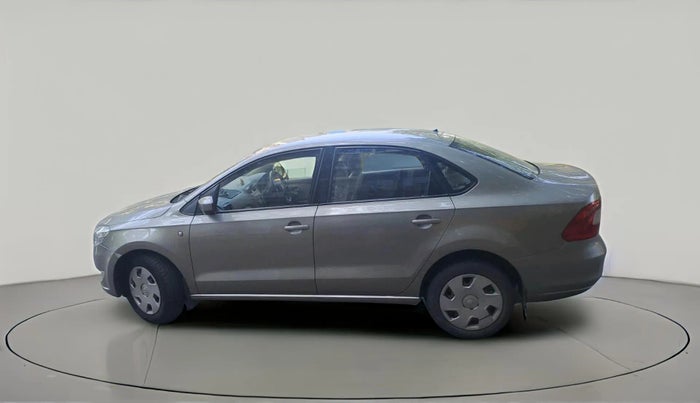 2014 Skoda Rapid AMBITION 1.6 MPI MT PLUS, Petrol, Manual, 65,773 km, exterior