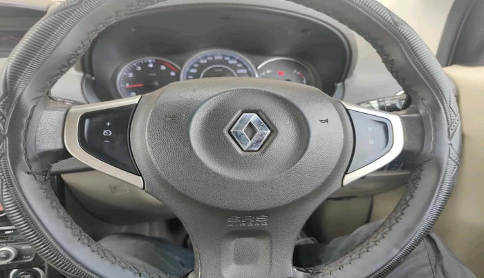 2016 Renault Koleos 4x2 MT, Diesel, Manual, 1,09,712 km, interior