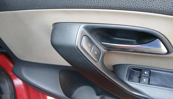 2011 Volkswagen Polo TRENDLINE 1.2L PETROL, Petrol, Manual, 94,288 km, interior