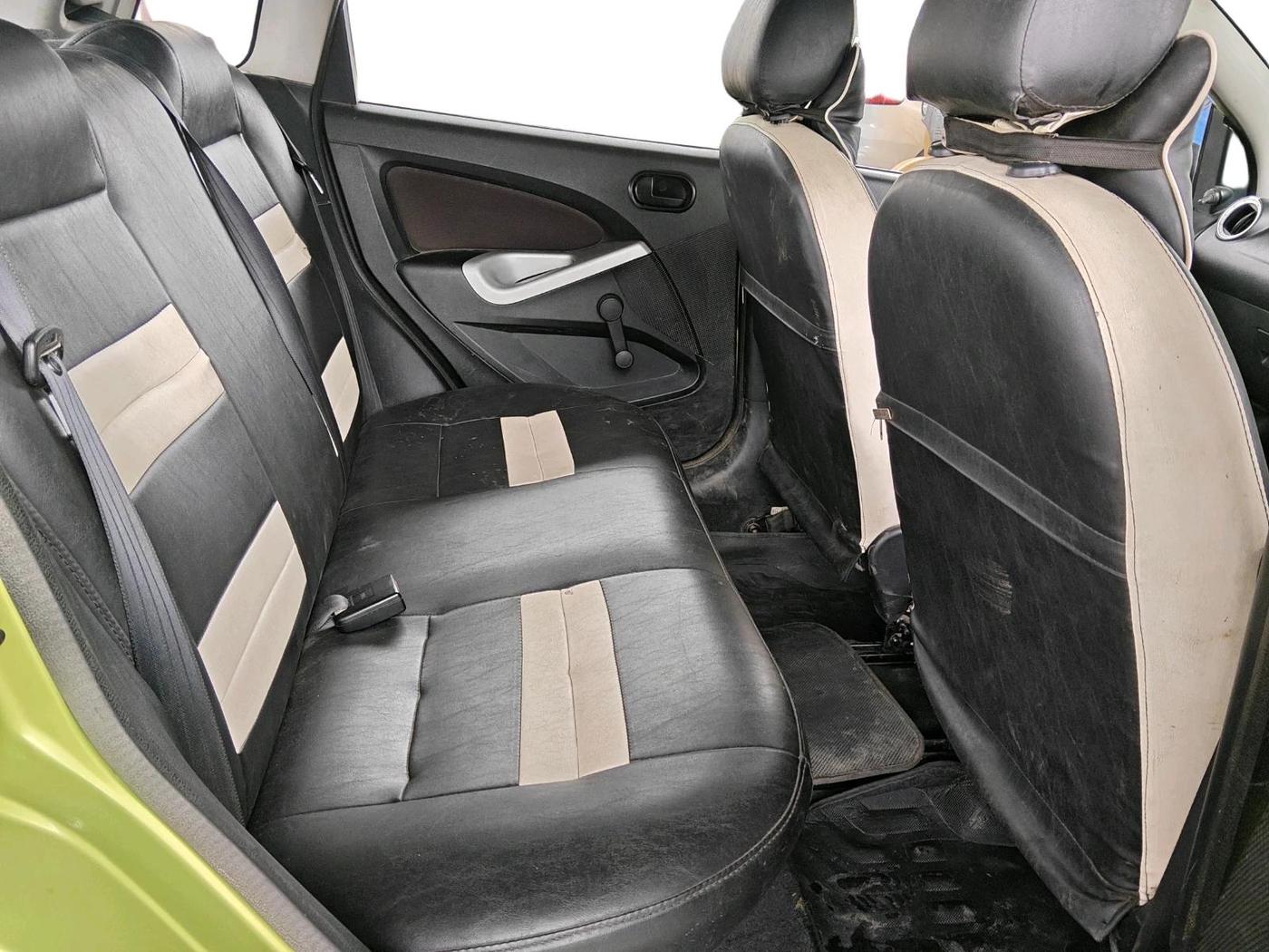 2012 Ford Figo ZXI 1.2 PETROL, CNG, Manual, 1,03,776 km, interior