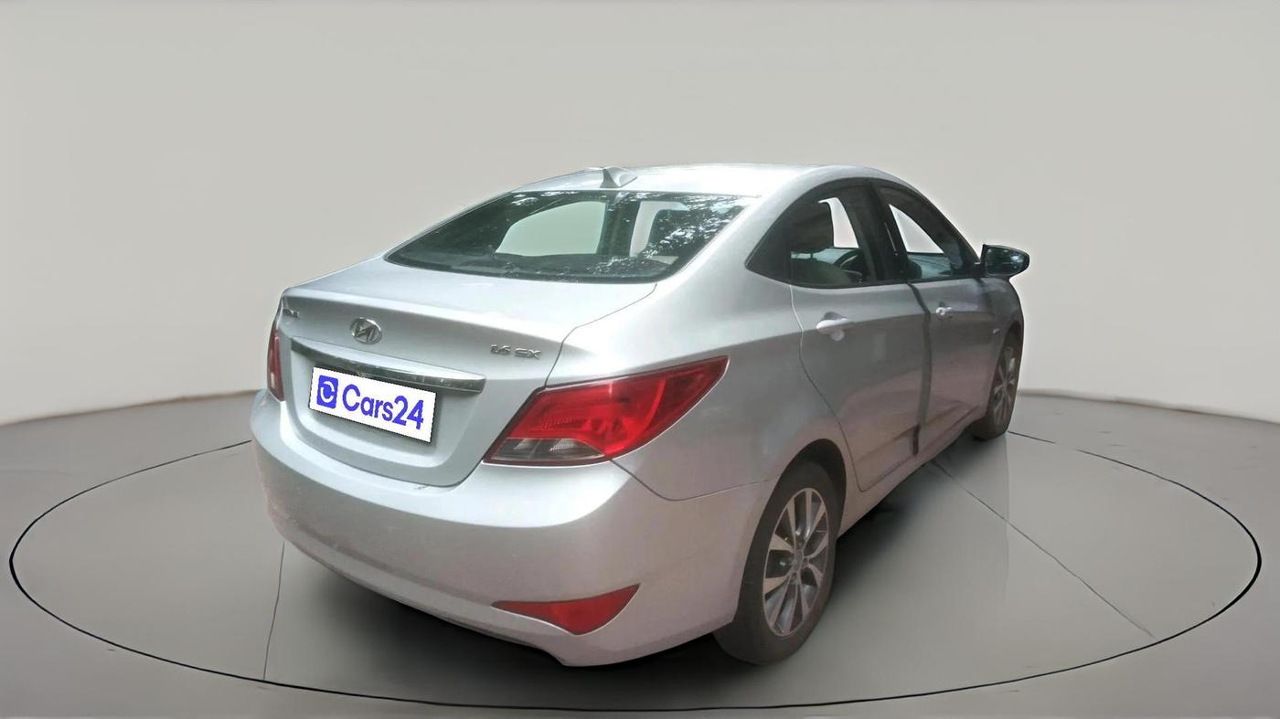 2017 Hyundai Verna 1.6 VTVT SX AT, Petrol, Automatic, 38,909 km, exterior