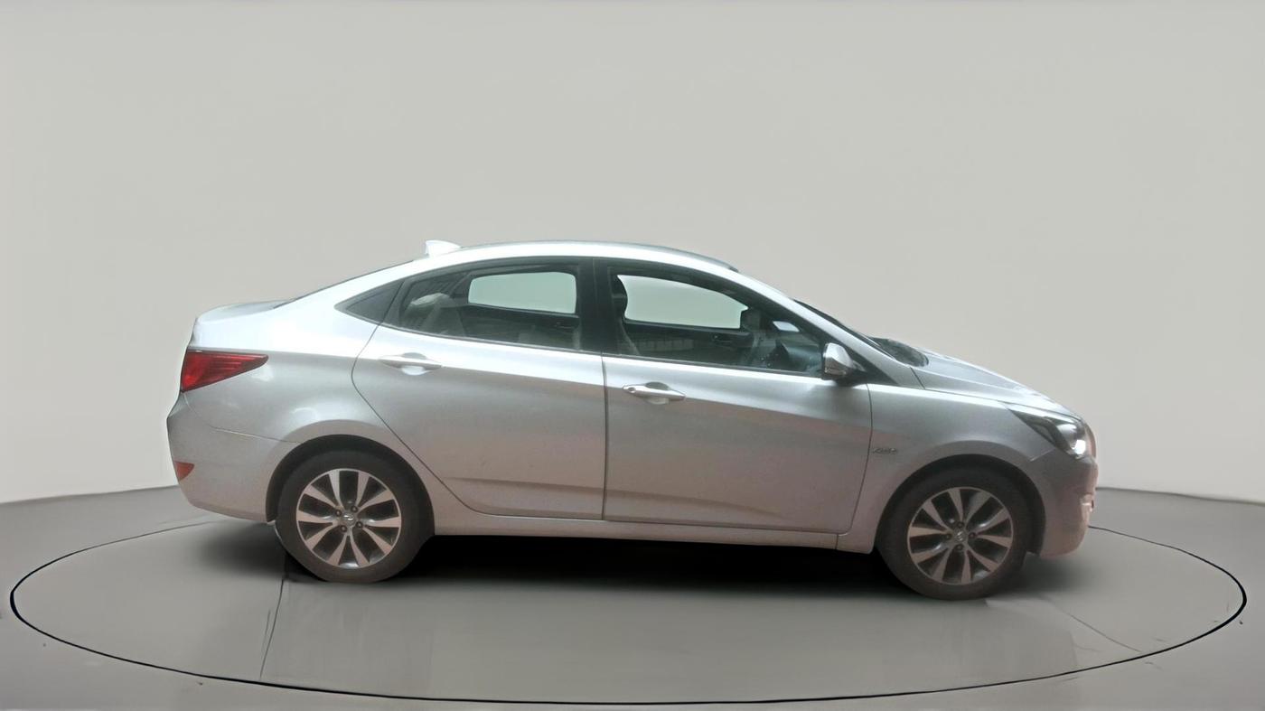 2017 Hyundai Verna 1.6 VTVT SX AT, Petrol, Automatic, 38,909 km, exterior