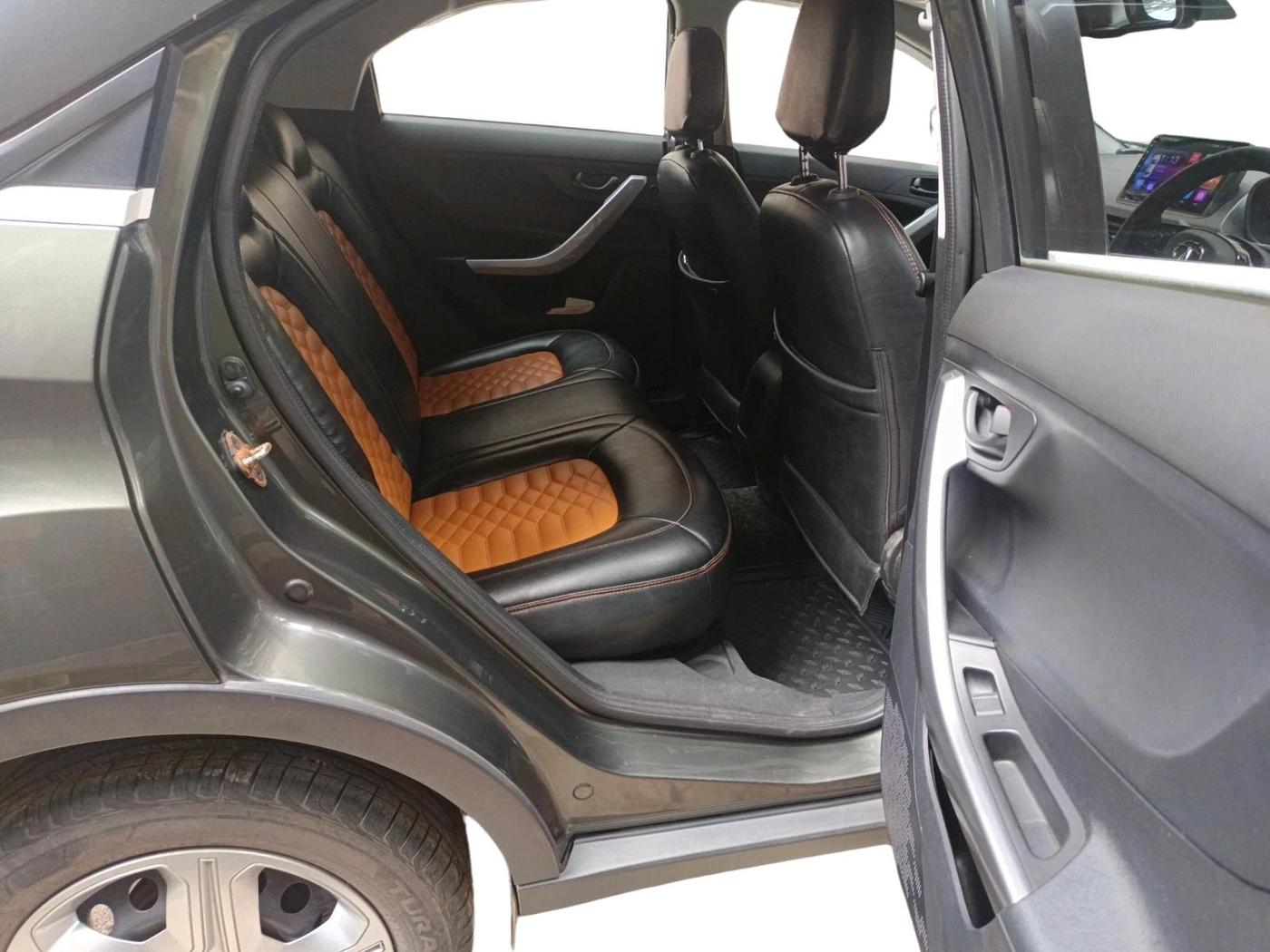 2022 Tata NEXON XMA SUNROOF PETROL, Petrol, Automatic, 25,305 km, interior