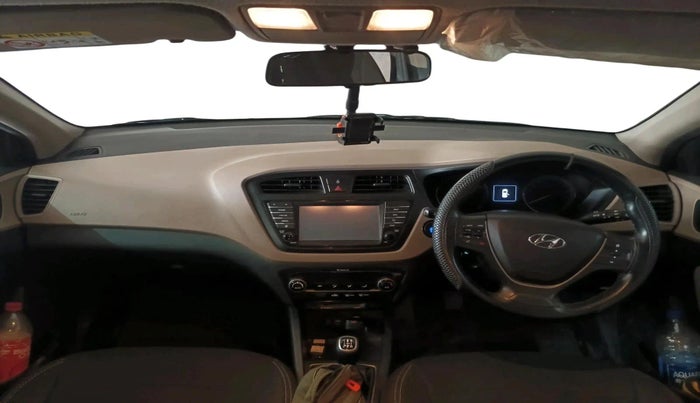 2017 Hyundai Elite i20 ASTA 1.2 (O), Petrol, Manual, 39,503 km, interior
