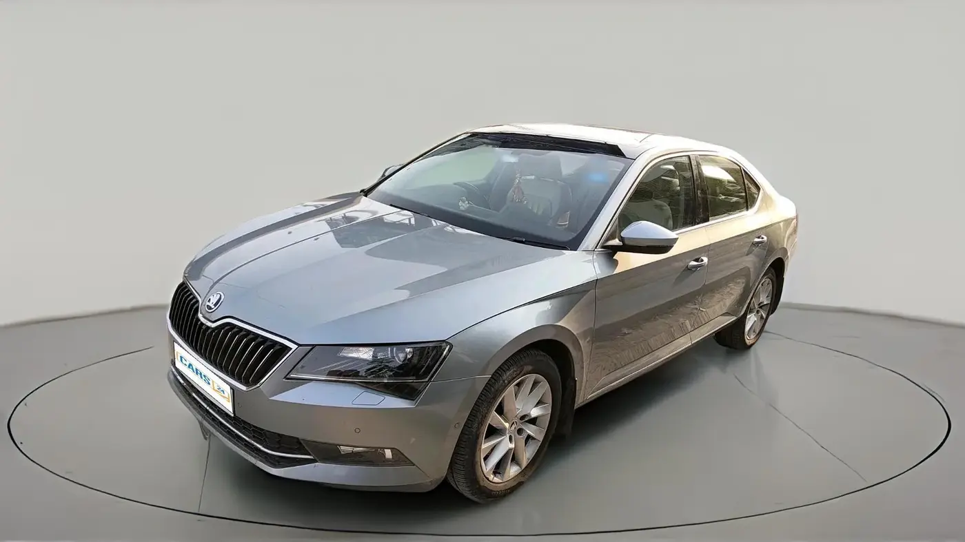 2018 Skoda Superb L&K 1.8 TSI AT, Petrol, Automatic, 90,314 km, exterior