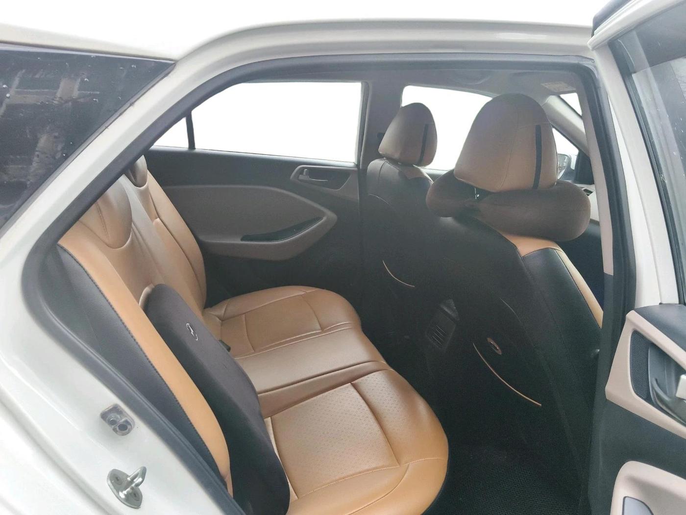 2016 Hyundai Elite i20 ASTA 1.2, Petrol, Manual, 40,437 km, interior