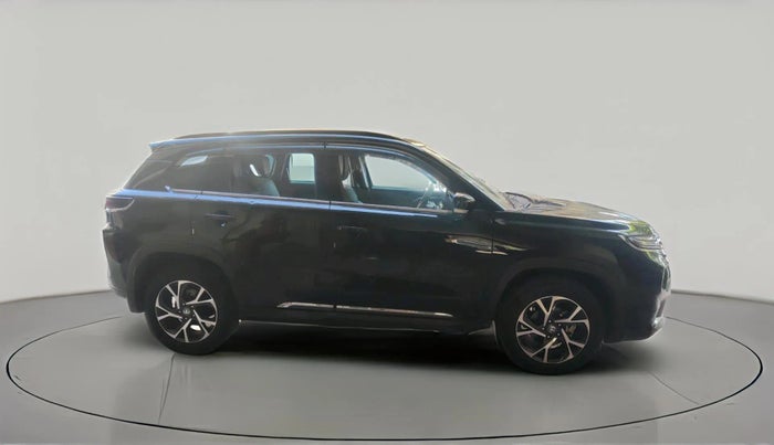 2024 Toyota URBAN CRUISER HYRYDER V AT NEO DRIVE, Petrol, Automatic, 5,779 km, exterior