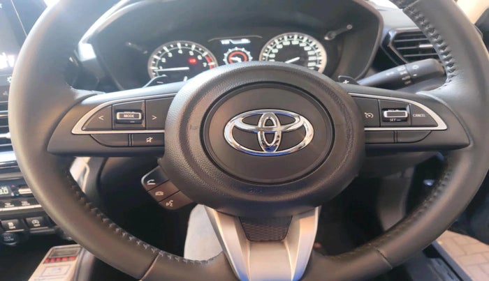 2024 Toyota URBAN CRUISER HYRYDER V AT NEO DRIVE, Petrol, Automatic, 5,779 km, interior