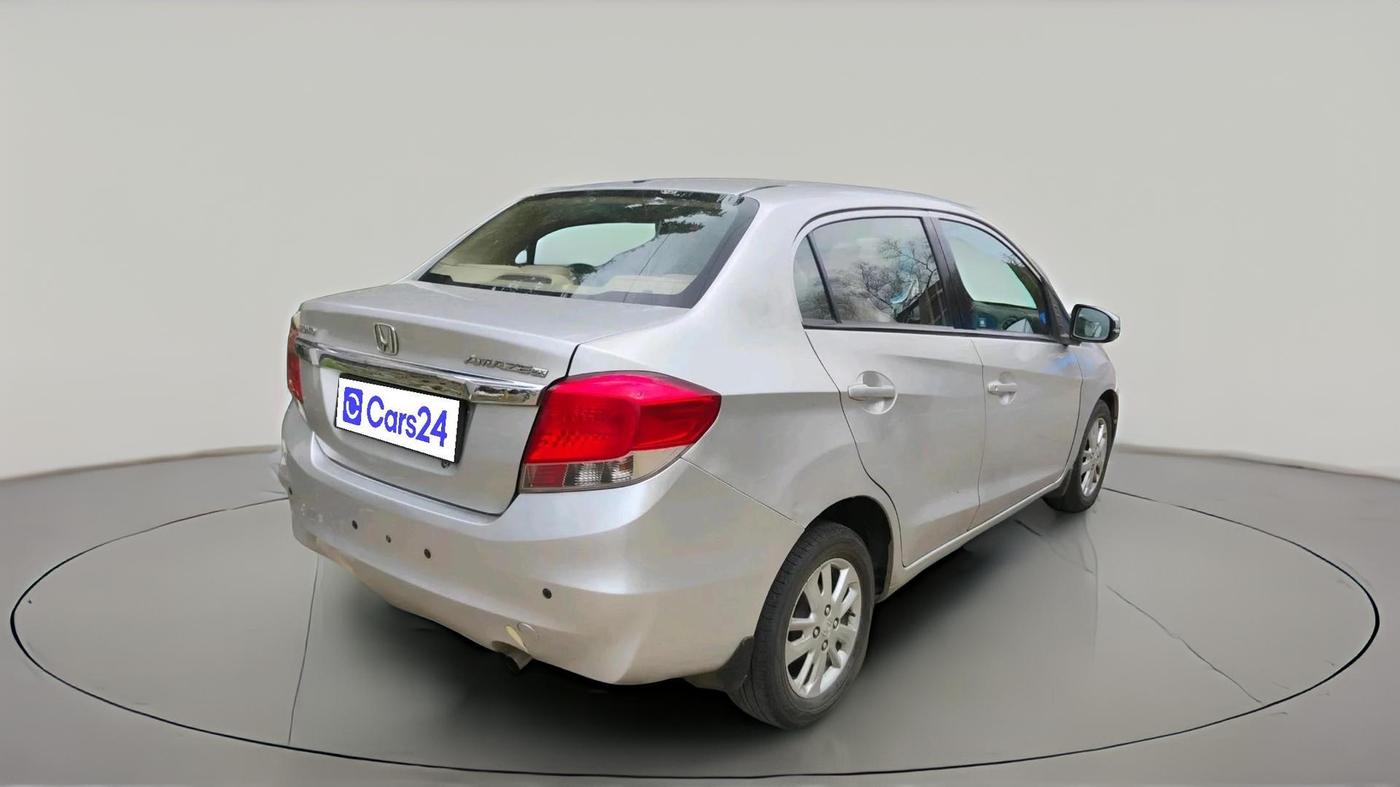 2015 Honda Amaze 1.5L I-DTEC VX, Diesel, Manual, 1,00,429 km, exterior