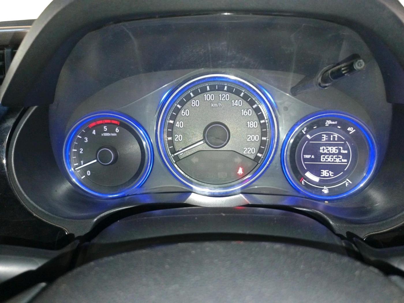 2014 Honda City 1.5L I-DTEC SV, Diesel, Manual, 1,02,867 km, interior