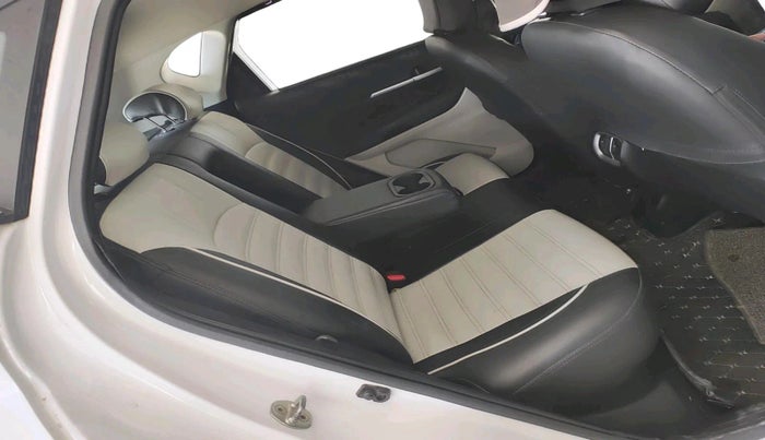 2021 KIA SONET HTX 1.0 IMT, Petrol, Manual, 61,915 km, interior