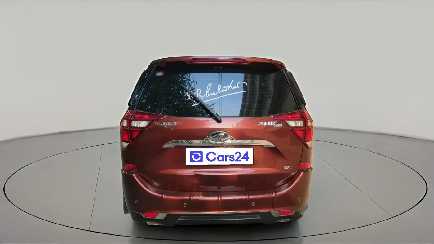 2018 Mahindra XUV500 W11, Diesel, Manual, 98,652 km, exterior