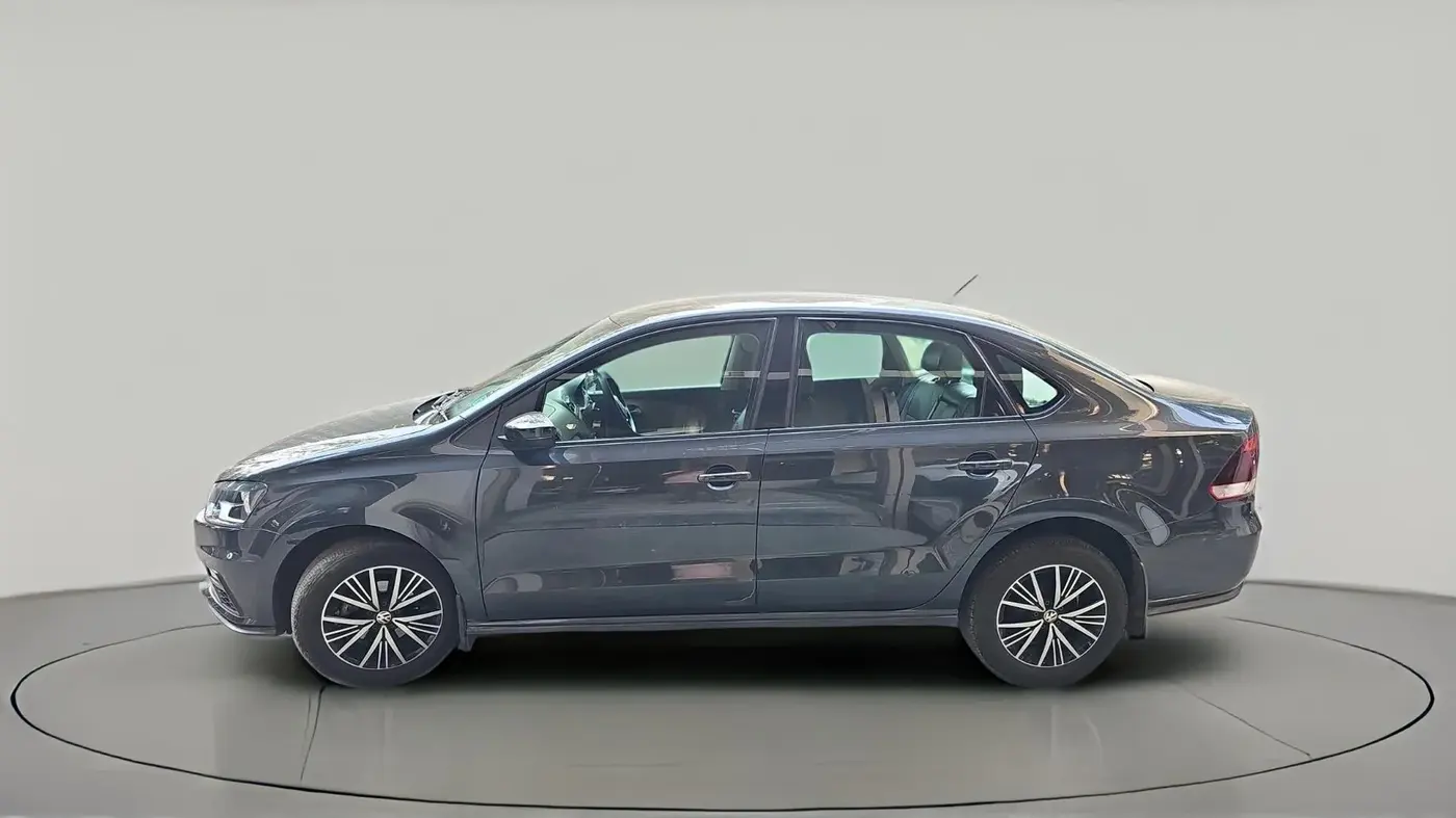 2021 Volkswagen Vento HIGHLINE 1.0L TSI AT, Petrol, Automatic, 14,710 km, exterior
