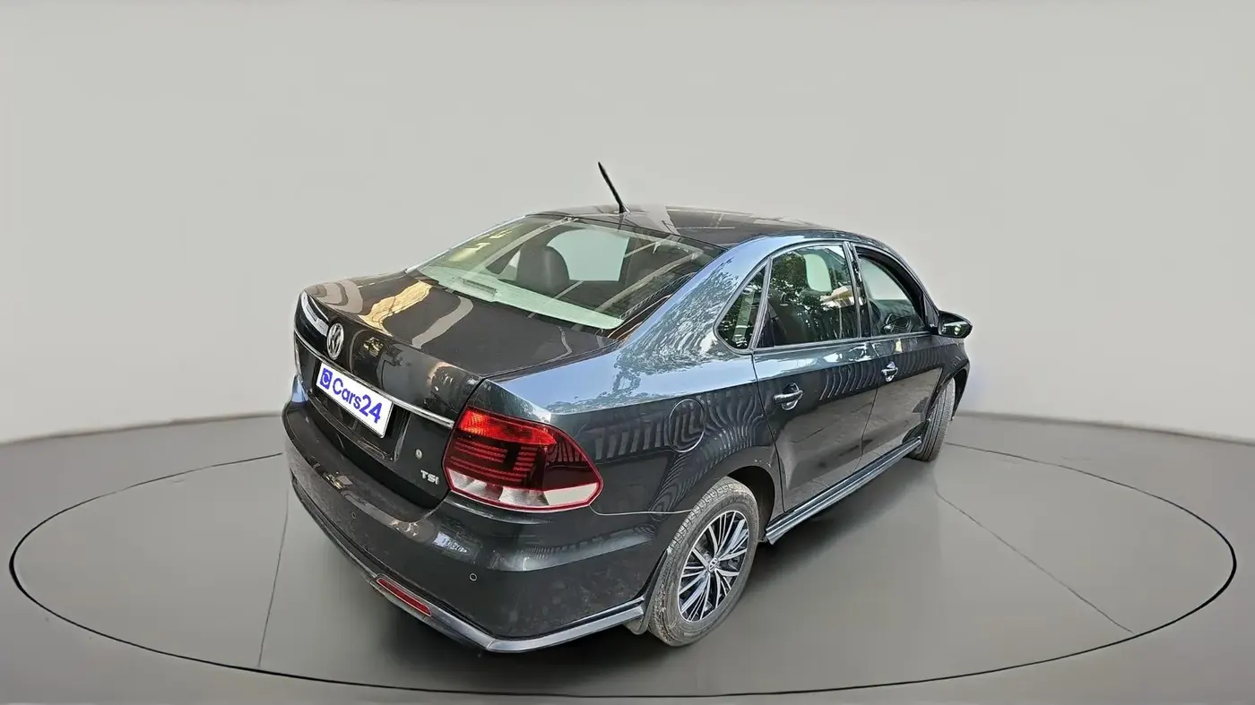 2021 Volkswagen Vento HIGHLINE 1.0L TSI AT, Petrol, Automatic, 14,710 km, exterior